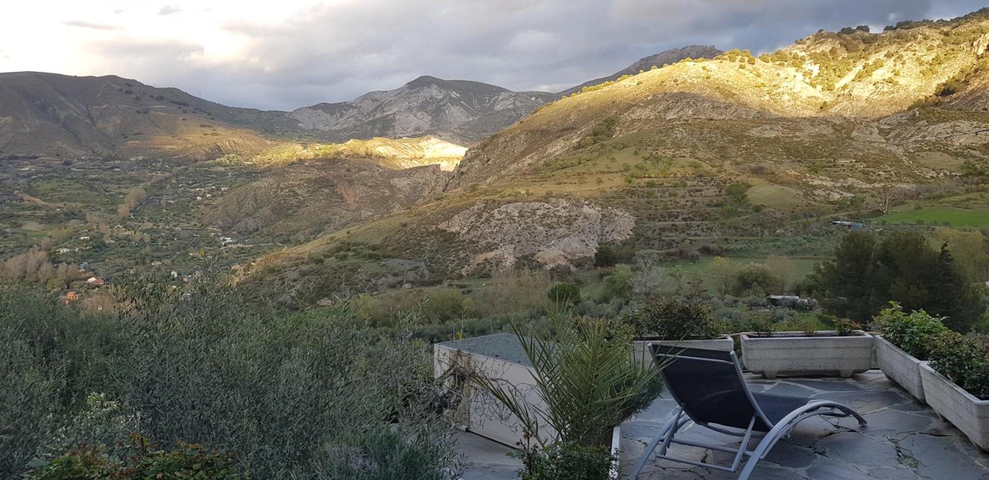 La Almunia Del Valle Моначил Екстериор снимка